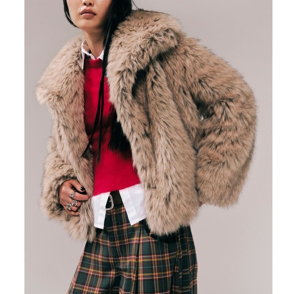 Free People Jackets & Blazers - NWT Free people Rina Faux Fur Coat S